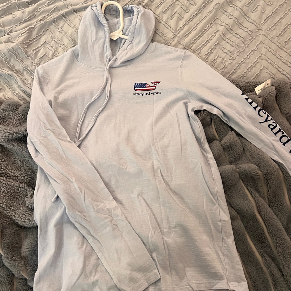 xs Vineyard Vines sweatshirt